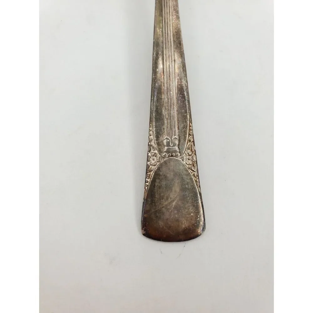 International Silver  Embassy‎  BOUQUET  Silverplate  Solid Serving Spoon   1939